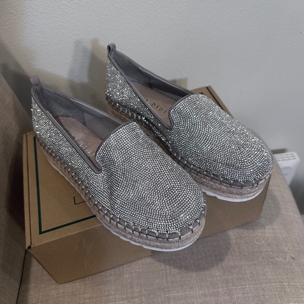 Gianni Bini Women's Silver Rhinestone Espadrille Slip On Flats Shoes Size 6M